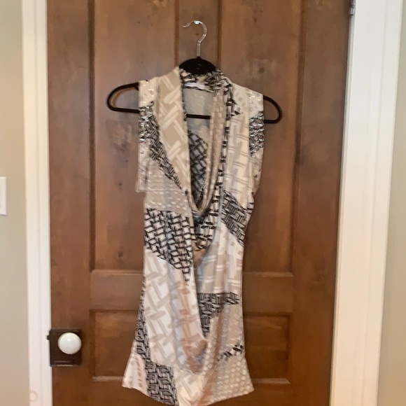 long top could be a dress for shorter person - Picture 1 of 3